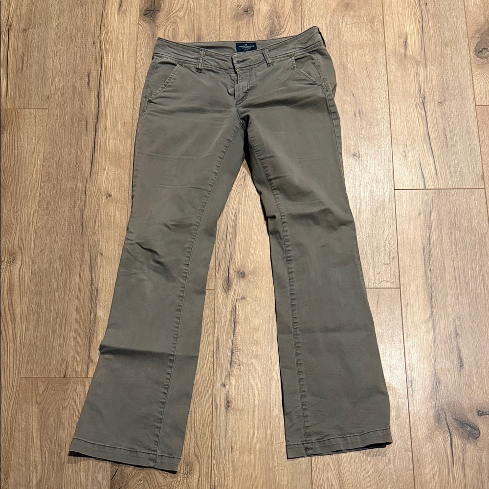 American Eagle Outfitters Olive kick boot pants. Original no stretch